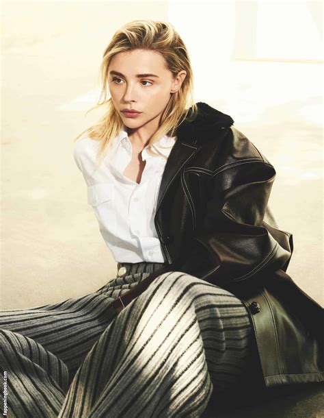 chloe moretz nude|Chloe Grace Moretz Nude Photos & Videos